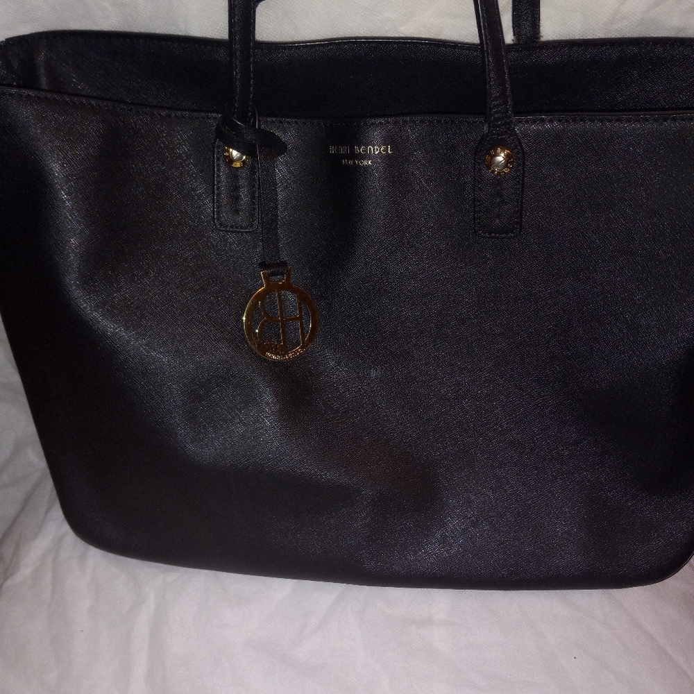 Henri Bendel Large Black Leather Satchel Shoulder Bag Purse Preowned. W/ dustbag